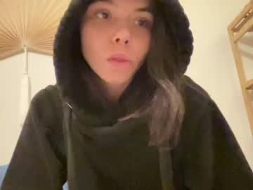 girl
        yourfavoritegirl_ cam image #903032