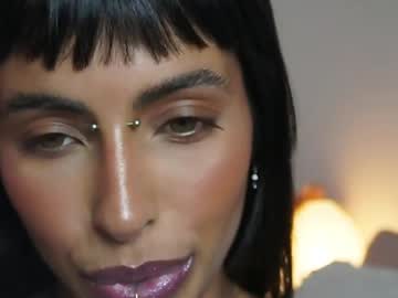 girl
        kaligray10 cam image #6548958