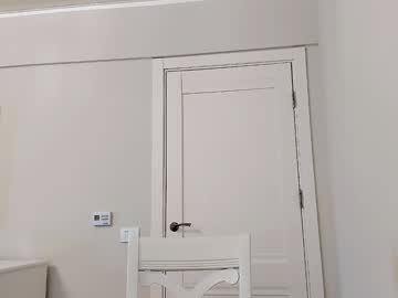 girl
        devyale cam image #5904749