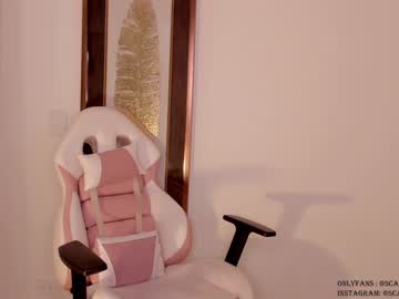 girl
        scarlett__baker cam image #4200091