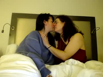 girl
        milfmonee cam image #745898