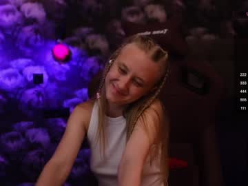 girl
        angeellina cam image #4450450