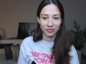 girl
        _sunny_mood cam image #4554676