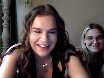girl
        basicbrunette cam image #1901308