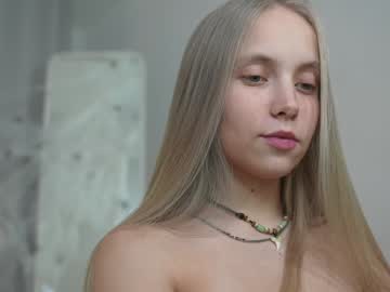 girl
        appr0ved cam image #5367594