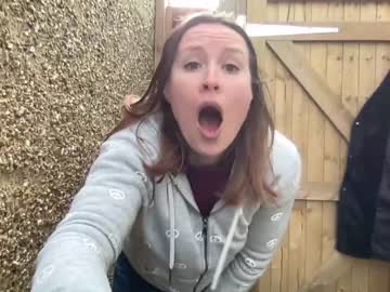 girl
        eatmypie69 cam image #3593110