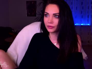 girl
        s3r3ndipity cam image #5952959