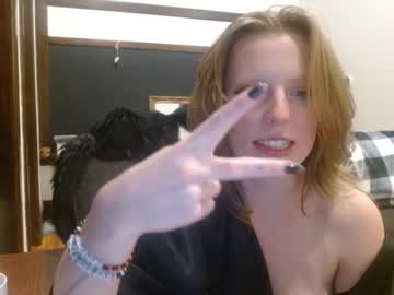 girl
        purexnymph cam image #147756