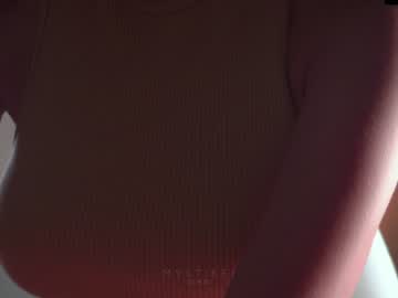 girl
        mystikei cam image #903426