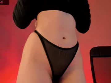 couple
        alice_leey cam image #5265935