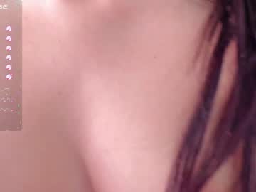 girl
        little_effy18 cam image #3955672