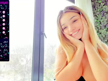 girl
        sassyt33n cam image #1164579