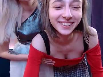 couple
        _celiine_ cam image #1498442