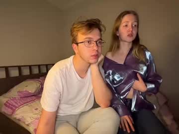 couple
        shyprinces cam image #3788935