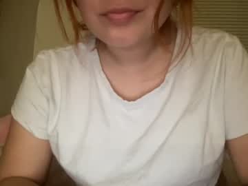 girl
        summwe937567 cam image #1299011