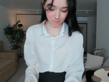 girl
        oki_dokie cam image #1632256