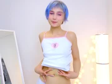 girl
        kiya_mi cam image #728574