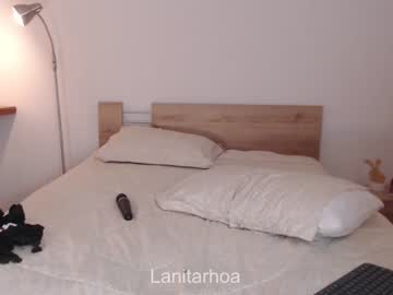 girl
        lanitarhoa cam image #1464920