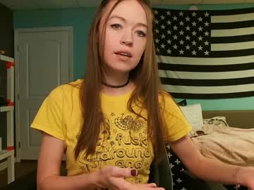 girl
        anabelleleigh cam image #6711067