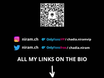 girl
        chadianiram cam image #1869900