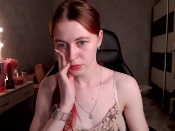 girl
        tiffany__burn cam image #1810198