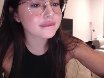 girl
        playnofuckinggames cam image #5132723