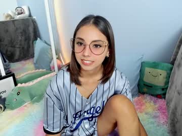 girl
        frank_sasha cam image #4962389