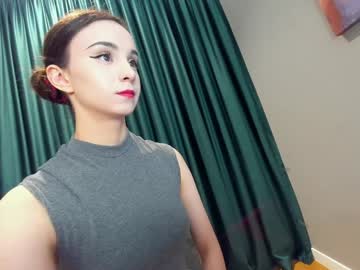 girl
        ehotlovea cam image #6821849