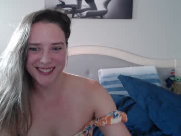 girl
        bluexstacey cam image #5028610