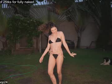 girl
        loollypop24 cam image #2675862