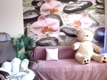 girl
        jennycutey cam image #1270642