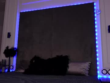 girl
        miladenver cam image #6235646