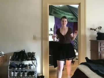 girl
        fromqueenvenus cam image #6231464