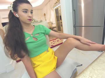 girl
        ehotlovea cam image #240968