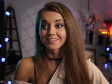 girl
        lettymoa cam image #4795928