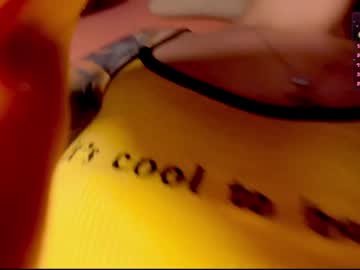 girl
        _witch__ cam image #6623279