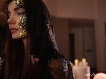 girl
        therealbonnieclydex cam image #3532288