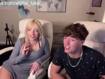 couple
        alpha_luke cam image #3819282