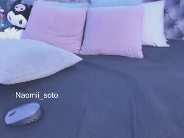 girl
        naomii_soto cam image #6899755
