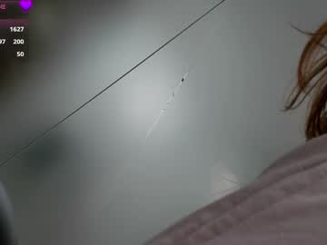 girl
        anyarayne cam image #5109436