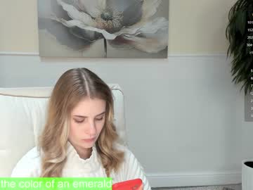 girl
        fannycullimore cam image #3706479