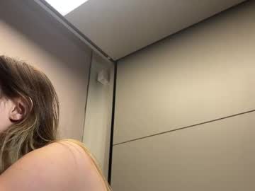 girl
        faseremx cam image #6126062