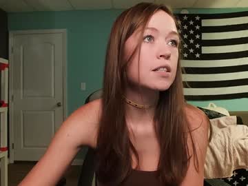girl
        anabelleleigh cam image #5051917