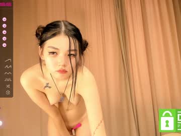 girl
        amaya_mori cam image #596528