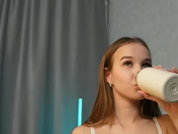girl
        yeepshyy cam image #6037871