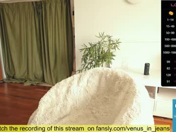 girl
        venus_in_jeans cam image #3936965