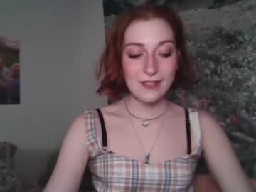 girl
        daddysdollhouse cam image #4286442