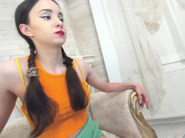 girl
        ehotlovea cam image #514454