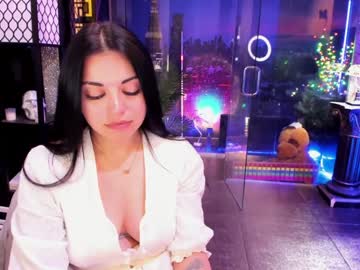 girl
        alma_pearl cam image #4439932
