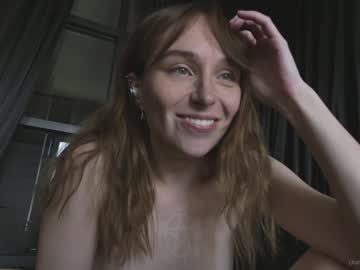 girl
        ms_mojo cam image #4992725